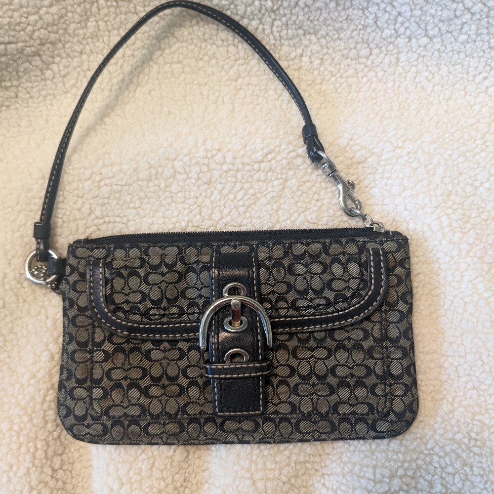Coach wristlet bag